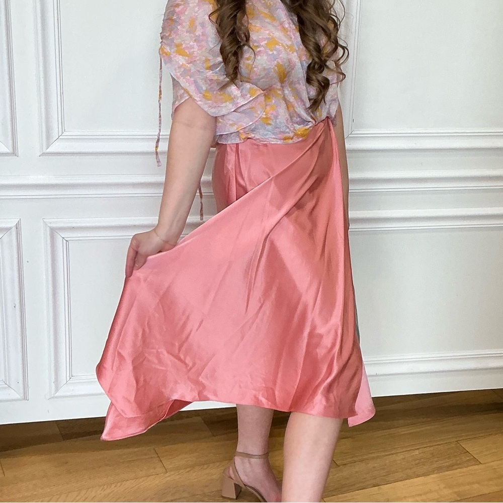 Alice + Olivia Elegant asymetrical Pink Satin Skirt - Picture 11 of 14